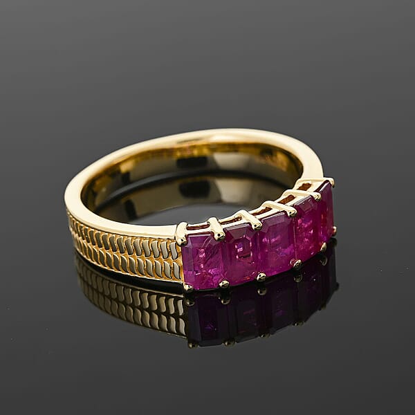 Certified & Appraised Luxoro AAA Mozambique Ruby 1.45 Ctw Ring In 14K Yellow Gold 4.90 Grams