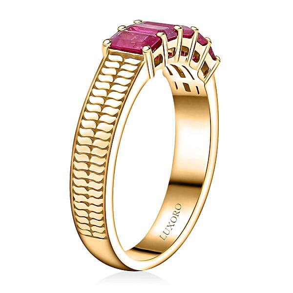 Certified & Appraised Luxoro AAA Mozambique Ruby 1.45 Ctw Ring In 14K Yellow Gold 4.90 Grams