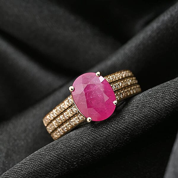 Certified & Appraised Luxoro AAA Mozambique Ruby And I2 Diamond 2.85 Ctw Ring In 14K Yellow Gold 5.38 Grams