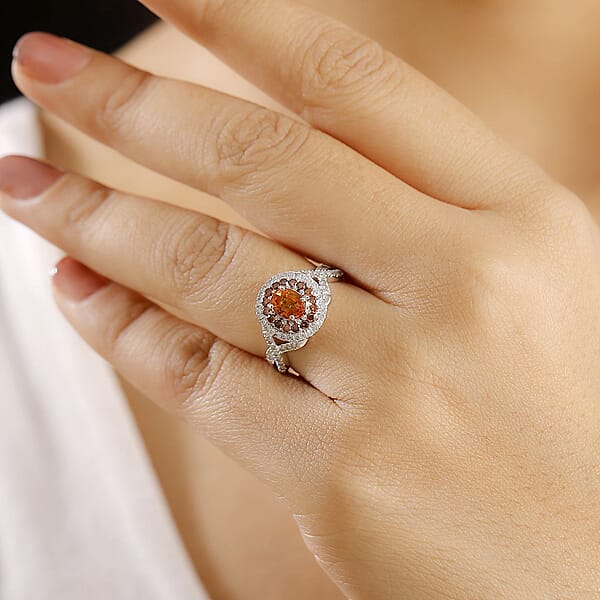 Certified & Appraised Luxoro AAA Orange Sapphire Red And I2 White Diamond 2.33 Ctw Ring In 14K White Gold 4.80 Grams