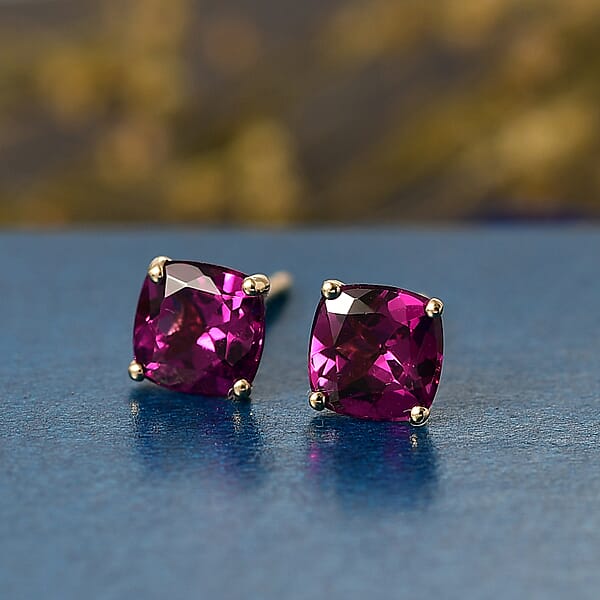 Certified & Appraised Luxoro AAA Radiant Ember Garnet 2.30 Ctw Stud Earrings In 10K Yellow Gold