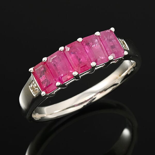 Certified & Appraised Luxoro AAA Royal Ruby And Diamond G-H I2 1.55 Ctw Ring In 14K White Gold