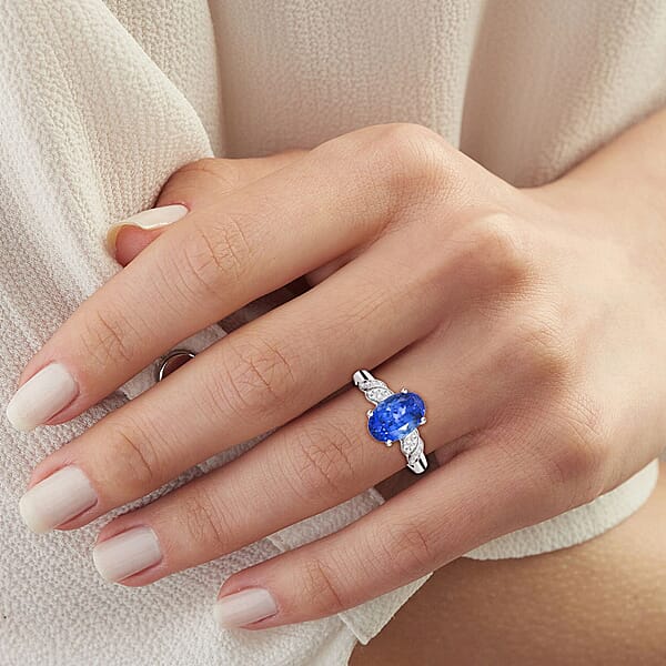 Certified & Appraised Luxoro AAA Tanzanite And I2 Diamond 4.00 Ctw Ring In 10K White Gold