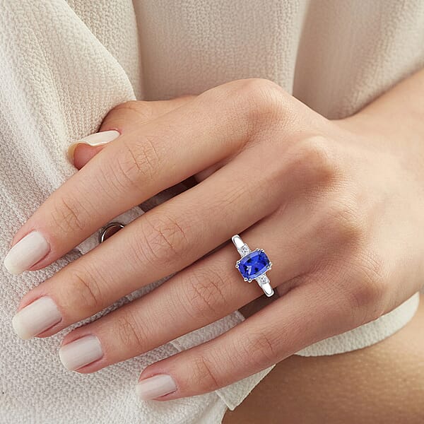 Certified & Appraised Luxoro AAA Tanzanite And I2 Diamond 2.25 Ctw Ring In 10K White Gold