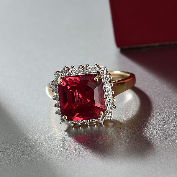 Certified & Appraised Luxuriant 10K Yellow Gold AAA Asscher Cut Lab Grown Padparadscha Sapphire E-F VS Lab Grown Diamond 6.89 Ctw Ring