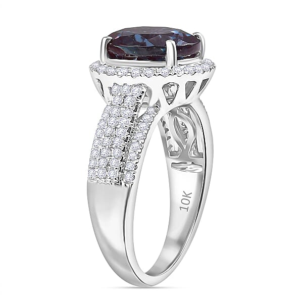 Certified & Appraised Luxuriant AAA Lab Grown Alexandrite And E-F VS Lab Grown Diamond 5.63 Ctw Ring In 10K White Gold