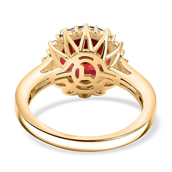Certified & Appraised Luxuriant AAA Lab Grown Padparadscha Sapphire And E-F VS Lab Grown Diamond 5.50 Ctw Ring In 10K Yellow Gold