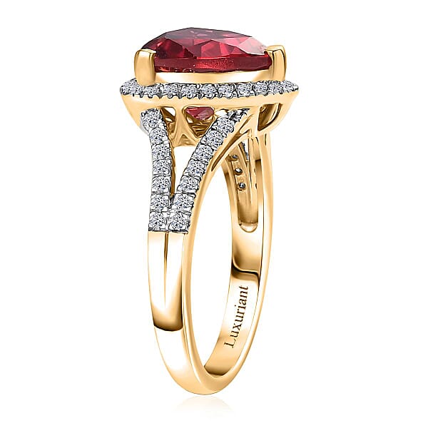 Certified & Appraised Luxuriant AAA Lab Grown Padparadscha Sapphire And E-F VS Lab Grown Diamond 5.28 Ctw Ring In 10K Yellow Gold