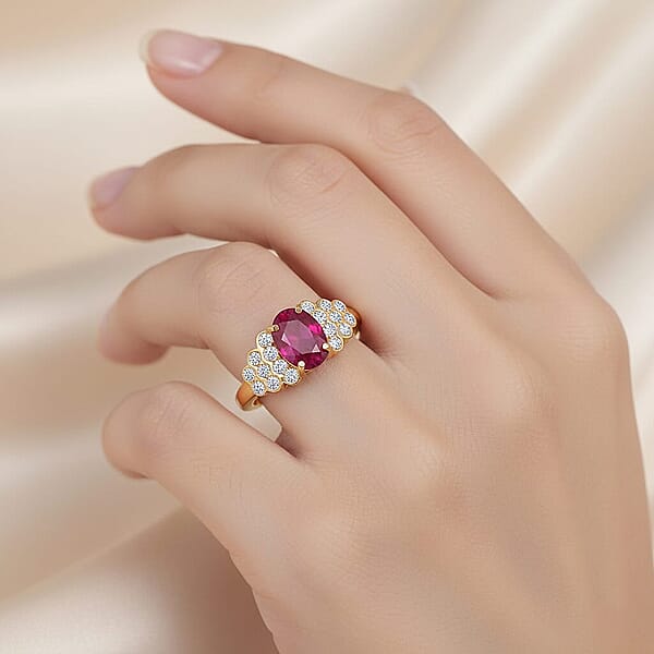 Certified & Appraised Premium Montepuez Ruby And Luxuriant Lab Grown Diamond G-H SI 1.76 Ctw Ring In 10K Yellow Gold