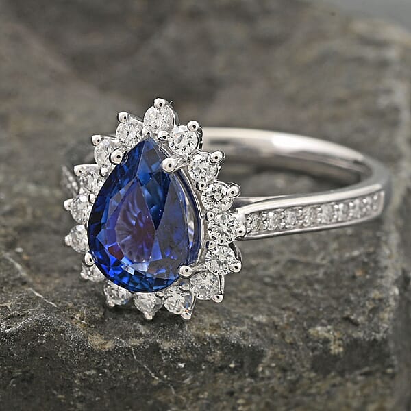 Certified & Appraised Rhapsody 950 Platinum AAAA Ceylon Blue Sapphire And E-F VS Diamond Ring 5.86 Grams 2.60 Ctw