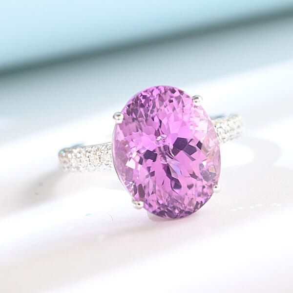 Certified & Appraised Rhapsody 950 Platinum AAAA Patroke Kunzite And E-F VS Diamond Ring 6.85 Grams 9.20 Ctw