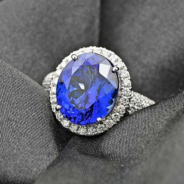 Certified & Appraised Rhapsody 950 Platinum AAAA Tanzanite And E-F VS Diamond Halo Ring 9.24 Grams 8.15 Ctw