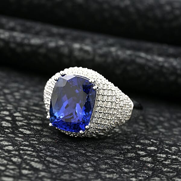 Certified & Appraised Rhapsody 950 Platinum AAAA Tanzanite And E-F VS Diamond Ring 9.35 Grams 6.65 Ctw