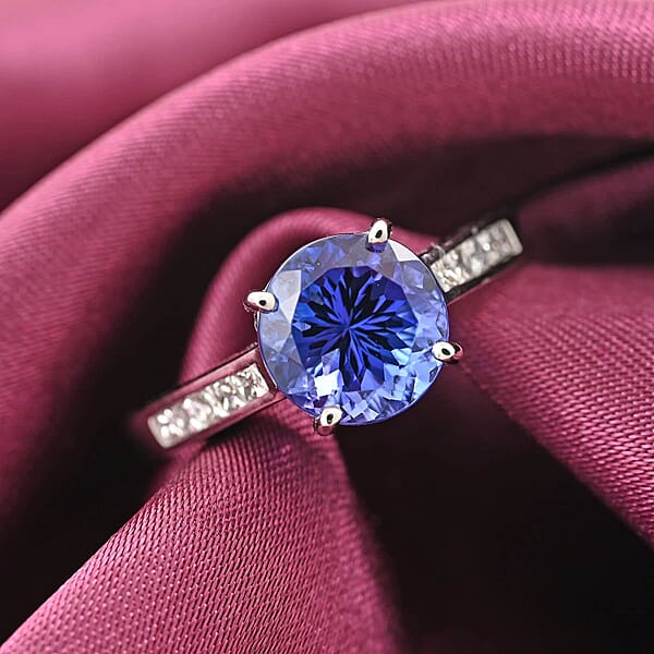 Certified & Appraised Rhapsody 950 Platinum AAAA Tanzanite And E-F VS Diamond Ring 5.20 Grams 2.50 Ctw