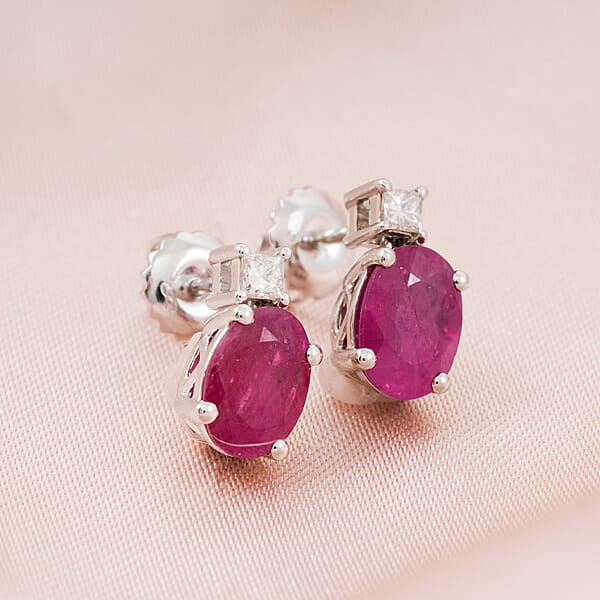 Certified & Appraised Rhapsody AAAA Montepuez Ruby And E-F VS Diamond 1.80 Ctw Earrings In 950 Platinum