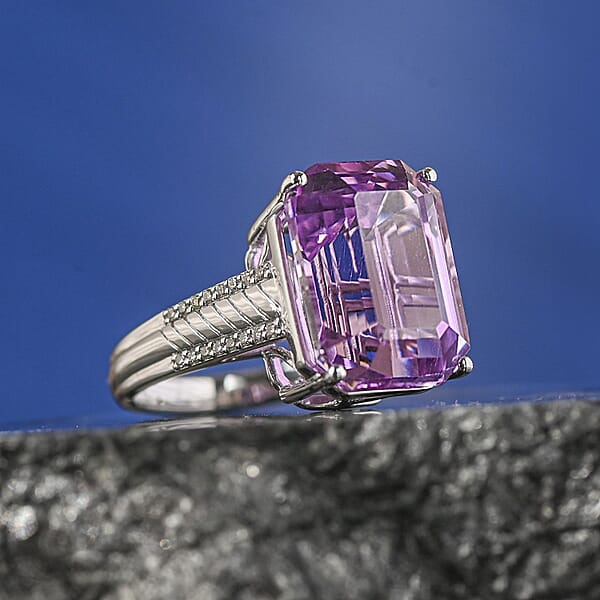 Certified & Appraised Rhapsody AAAA Patroke Kunzite And E-F VS Diamond 16.10 Ctw Ring In 950 Platinum 9.85 Grams