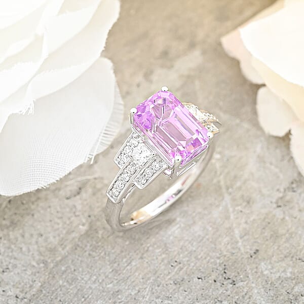Certified & Appraised Rhapsody AAAA Patroke Kunzite And E-F VS Diamond 6.00 Ctw Ring In 950 Platinum 7.85 Grams