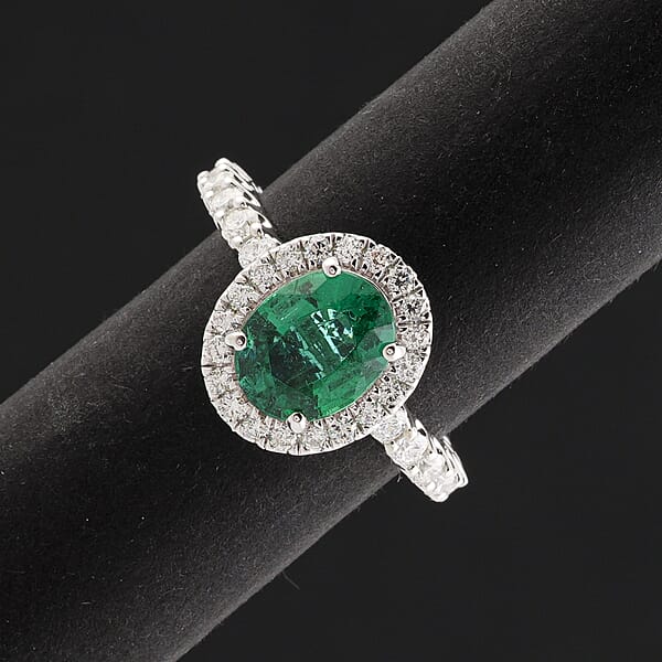 Chairman Collection Certified & Appraised Rhapsody AAAA Brazilian Emerald And E-F VS Diamond 3.00 Ctw Ring In 950 Platinum 8.26 Grams