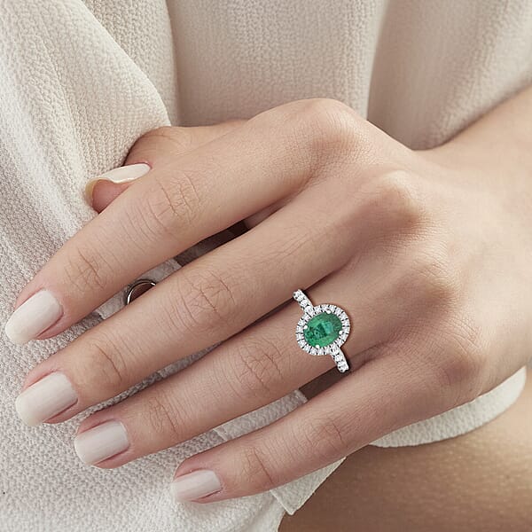 Chairman Collection Certified & Appraised Rhapsody AAAA Brazilian Emerald And E-F VS Diamond 3.00 Ctw Ring In 950 Platinum 8.26 Grams