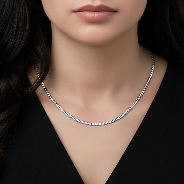Classic Box Chain Necklace In Stainless Steel (24-26 Inches)