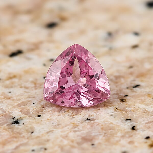 Collector's Edition AAAA Mahenge Pink Spinel (Trl Free Size) 1.00 Ctw