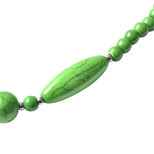 Constituted Green Howlite And Resin Beaded Necklace 18-20 Inches In Stainless Steel 166.00 Ctw