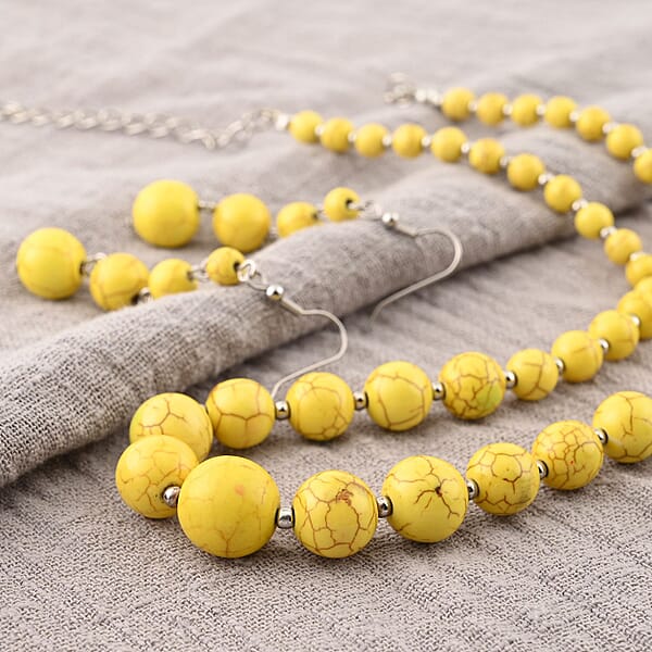 Constituted Yellow Howlite 187.50 Ctw Beaded Necklace 18-22 Inches And Earrings In Silvertone