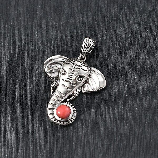 D'Joy Artisan Crafted Oregon Peach Opal 0.40 Ctw Elephant Pendant Without Chain In Sterling Silver