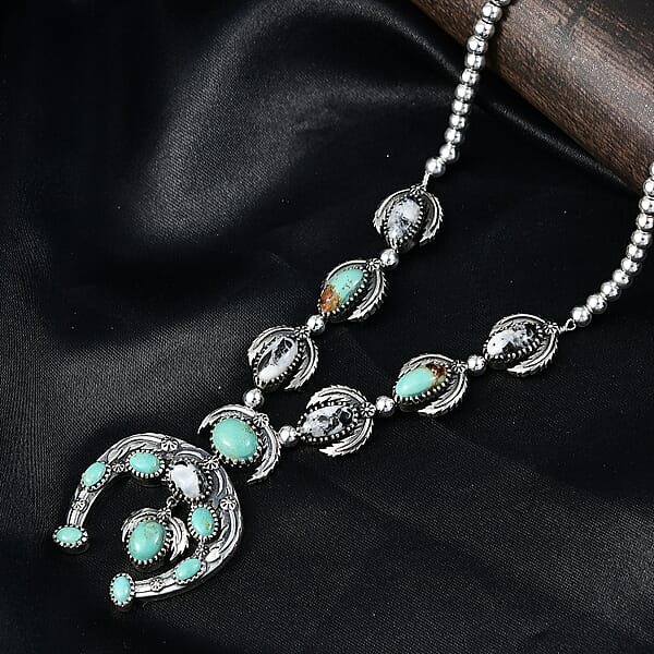 D'Joy Artisan Crafted Royston Turquoise White Buffalo Squash Blossom Necklace In Black Oxidised Sterling Silver 14.50 Ctw (18-20 Inches)