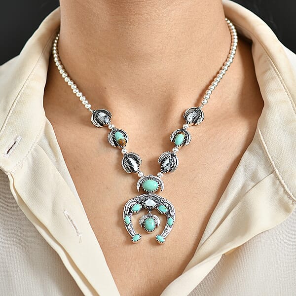 D'Joy Artisan Crafted Royston Turquoise White Buffalo Squash Blossom Necklace In Black Oxidised Sterling Silver 14.50 Ctw (18-20 Inches)