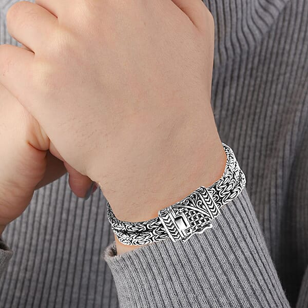D'Joy Bali Legacy Borobudur Flat Chain Bracelet In Sterling Silver (6.50 In) 39.50 Grams