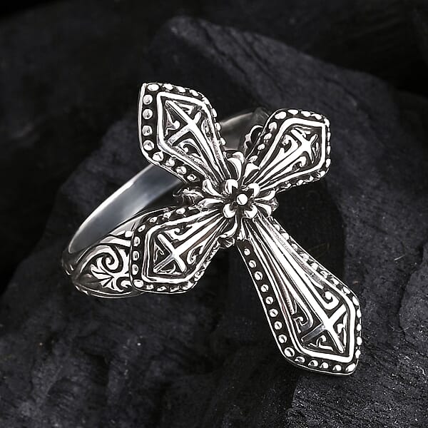 D'Joy Bali Legacy Cross Ring In Sterling Silver 6.40 Grams
