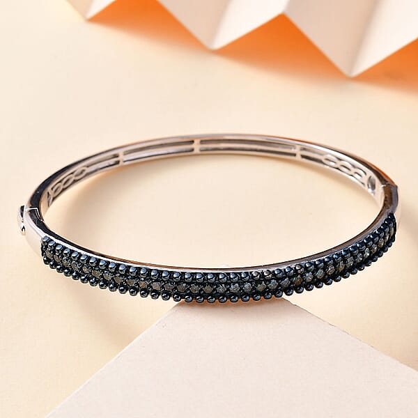 D'Joy Blue Diamond 1.50 Ctw Bangle Bracelet In Rhodium Over Sterling Silver (7.25 In)