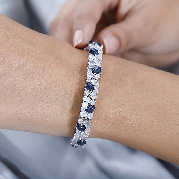 D'Joy Blue Star Sapphire (DF) And Rainbow Moonstone 22.25 Ctw Celestial Bracelet In Platinum Over Sterling Silv (7.25 In)