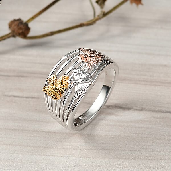 D'Joy Butterfly Ring In 18K Vermeil YRG And Rhodium Over Sterling Silver 5 Grams