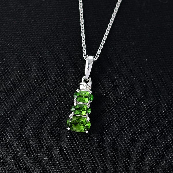 D'Joy Chrome Diopside Diamond Oval Harmony Pendant Necklace In Rhodium Over Sterling Silver 1.00 Ctw (20 Inches)