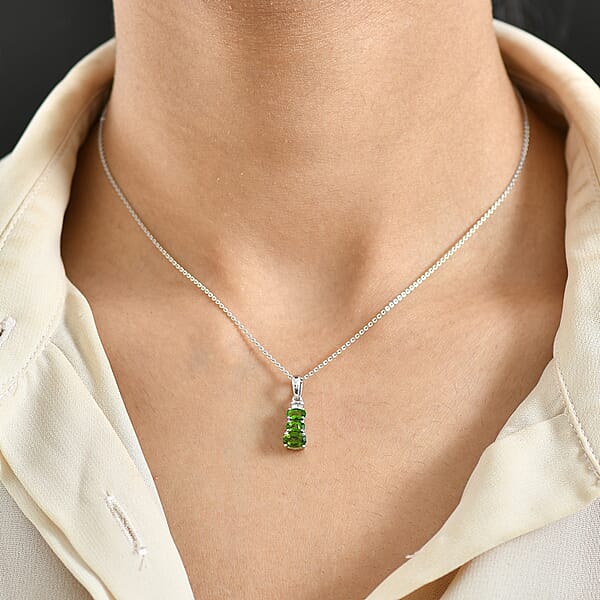 D'Joy Chrome Diopside Diamond Oval Harmony Pendant Necklace In Rhodium Over Sterling Silver 1.00 Ctw (20 Inches)