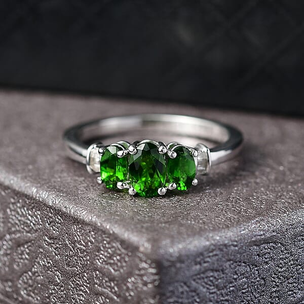 D'Joy Chrome Diopside Diamond Ring In Rhodium Over Sterling Silver 1.00 Ctw