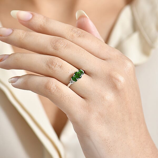 D'Joy Chrome Diopside Diamond Ring In Rhodium Over Sterling Silver 1.00 Ctw