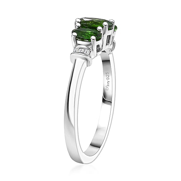 D'Joy Chrome Diopside Diamond Ring In Rhodium Over Sterling Silver 1.00 Ctw