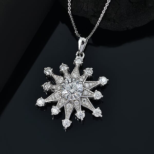 D'Joy Crisantemo Cut Moissanite 3.50 Ctw Snowflake Sparkle Pendant Necklace In Rhodium Over Sterling Silver 20 Inches