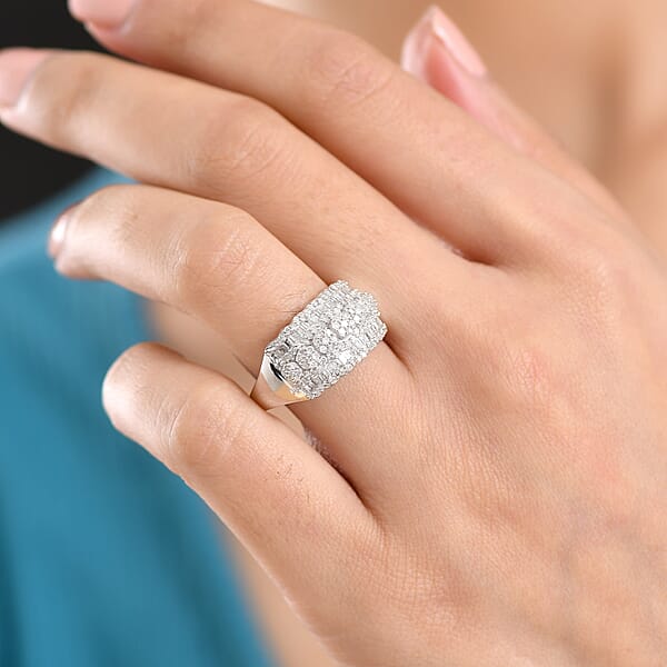 D'Joy Diamond 1.00 Ctw Floral Cluster Ring In Rhodium Over Sterling Silver