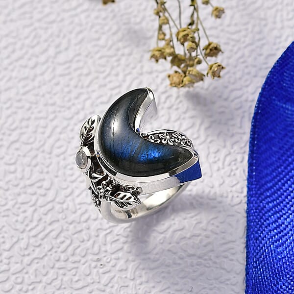 D'Joy Indian Artisan Crafted Malagasy Labradorite Rainbow Moonstone Moon Star Ring In Sterling Silver 9.40 Ctw