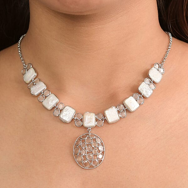 D'Joy Indian Artisan Crafted Polki Moissanite And Freshwater Pearl 9.00 Ctw Necklace In Rhodium Over Sterling Silver 18 Inches