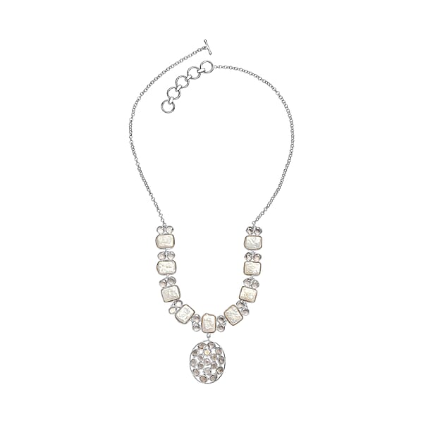 D'Joy Indian Artisan Crafted Polki Moissanite And Freshwater Pearl 9.00 Ctw Necklace In Rhodium Over Sterling Silver 18 Inches