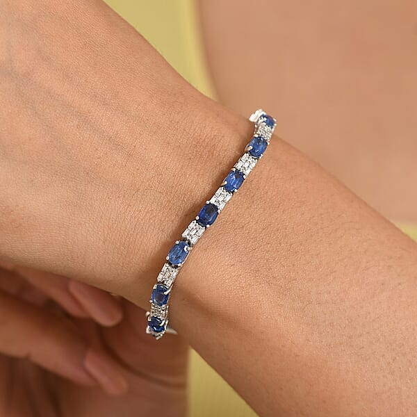 D'Joy Kashmir Kyanite Moissanite Bracelet In Rhodium Over Sterling Silver 12.00 Ctw (7.25 In)