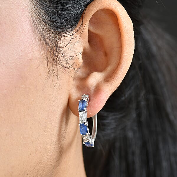 D'Joy Kashmir Kyanite Moissanite Linear Luxe Earrings In Rhodium Over Sterling Silver 4.80 Ctw