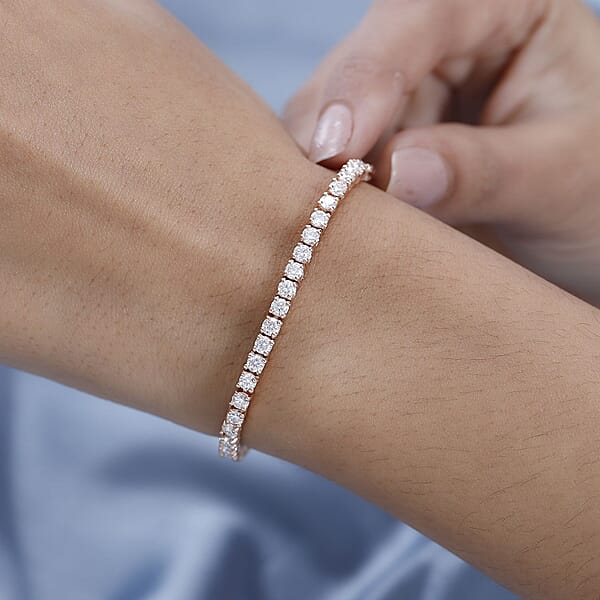 D'Joy Moissanite 5.50 Ctw Tennis Bracelet In Vermeil Rose Gold Over Sterling Silver (7.25 In) (Del. In 10-12 Days)