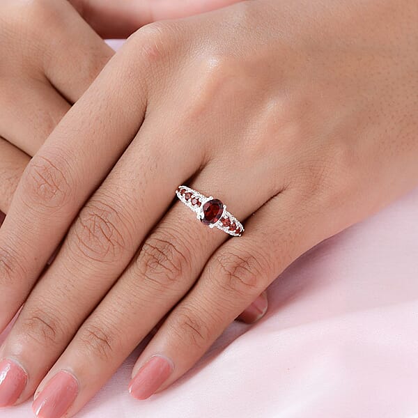 D'Joy Mozambique Garnet Ring In Sterling Silver 1.40 Ctw