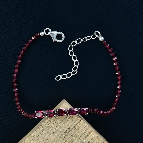 D'Joy Orissa Rhodolite Garnet 18.50 Ctw Beaded Bracelet In Sterling Silver (7.25 In)